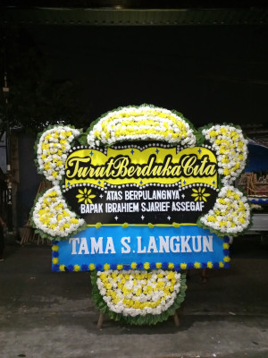 Papan Bunga Duka di Panggungharjo